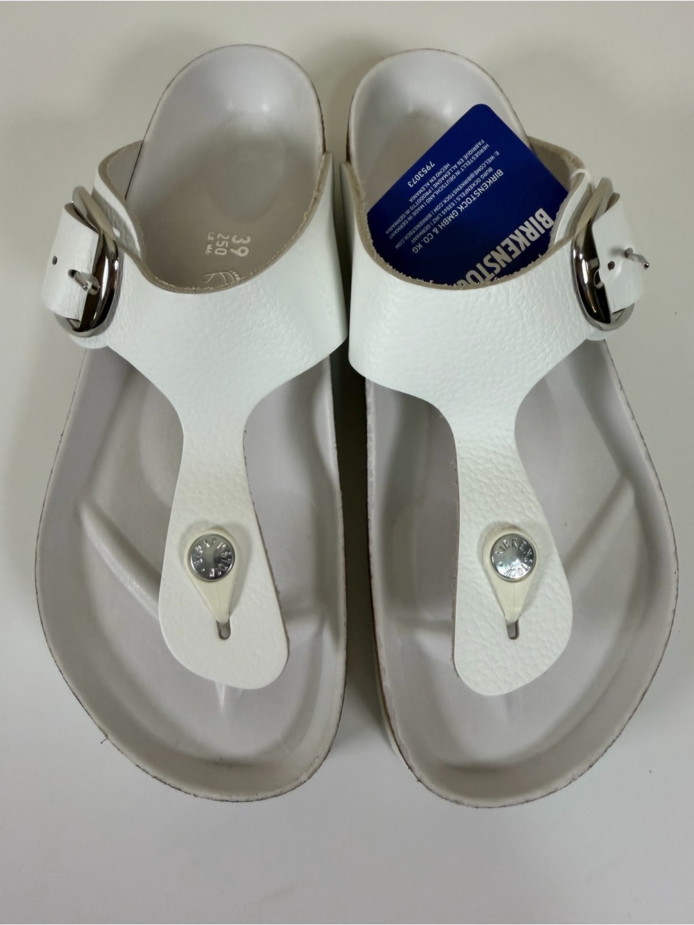 Birkenstock White Gizeh Thong Sandals - Women